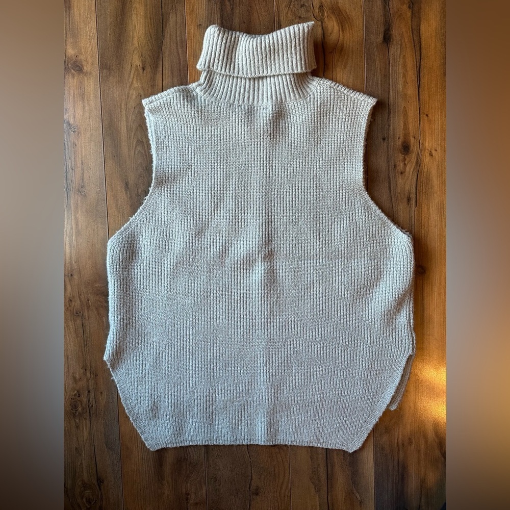 Double Zero Chunky Knit Turtleneck Sleeveless Sweater S Cozy - Picture 5 of 6